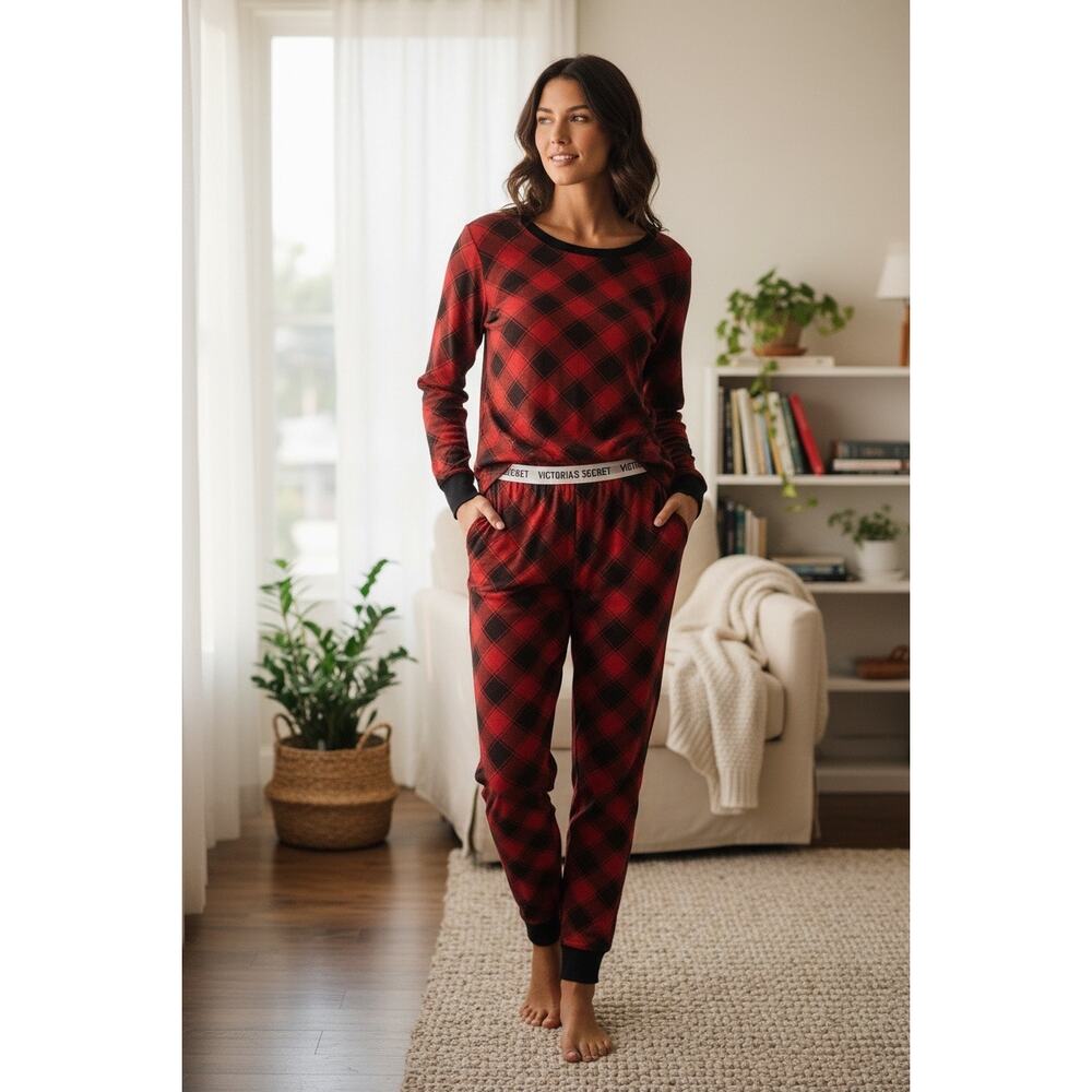 Victoria’s Secret Red Black Plaid Pajama Set XL Long Sleeve Top & Pants - Picture 2 of 15